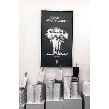 Librairie Avant Garde Nanjing Bomb Shelter Site China Book Shop Postcard