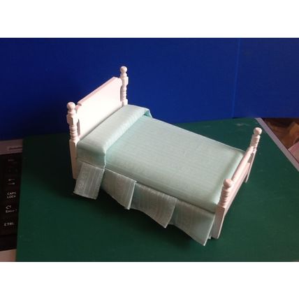 Victorian White Single Bed with mint 1:12th Dolls House Miniature