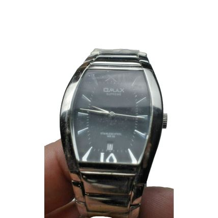 OMAX Since 1946 Men’s Quartz watch Japan movement needs battery (Never used)
