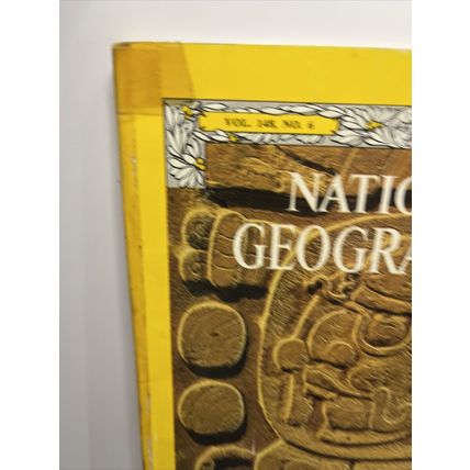 National Geographic Magazine December 1975 The Maya - Vintage Collectable