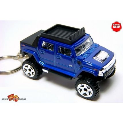 RARE KEYCHAIN BLUE HUMMER H2 TRUCK