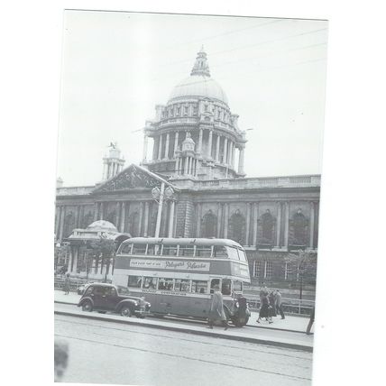 UK BUS 1946 DAIMLER DOUBLE DECKER OUTSIDE BELFAST CITY HALL 1994 INC. UK POST