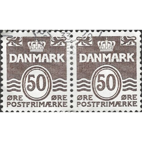 DENMARK, Wave design (pair), brown-black 1974, 50ore