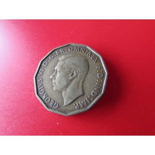 1938 GEORGE VI BRASS THREEPENCE FREE POST COIN - 3. AB