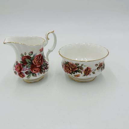 Royal Albert Cream and Sugar Set Centennial Rose Vintage Bone china vintage
