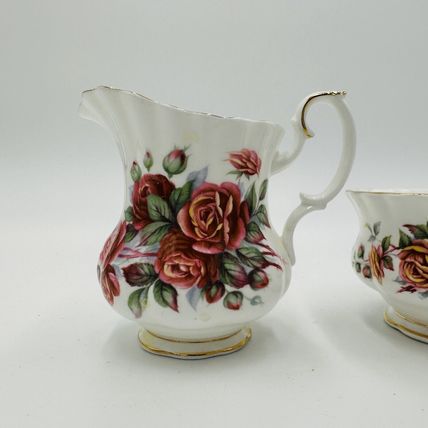 Royal Albert Cream and Sugar Set Centennial Rose Vintage Bone china vintage