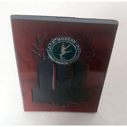 International Dance Teachers’ Association Award Plaque : Modern Jazz Grade I