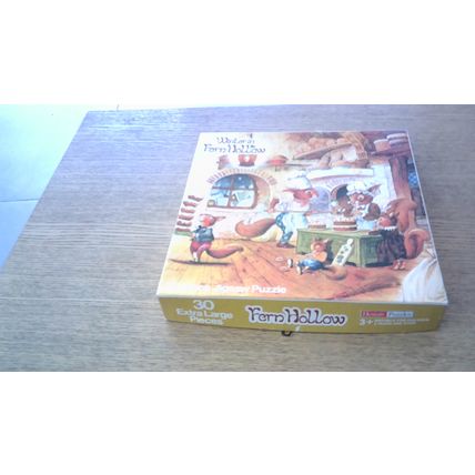 WINTER IN FERN HOLLOW Jigsaw Puzzle (30 Extra Large Pieces) Hestair (1980)