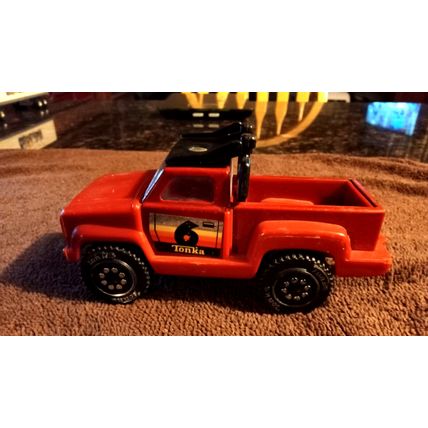 Tonka Red Pickup Truck 5 3/4" Long 1982