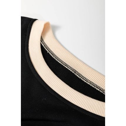 Black Color Contrast Loose Pullover and Lace-up Waist Skort Set
