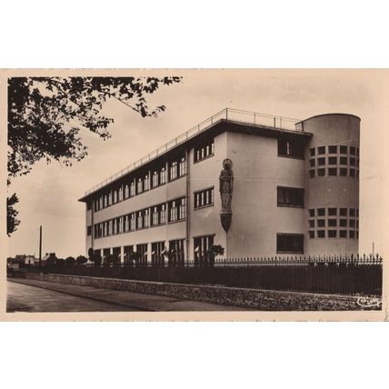 College Saint Louis Nazaire Boulevard Du President Wilson French Postcard