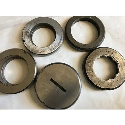 6 WILSON THICK TURRET DIES MIXED LOT, ROUND SQUARE RECTANGLE,5" DIA,SC