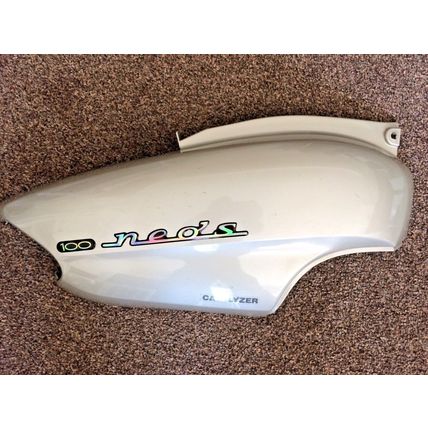 YAMAHA NEOS YN50 OS RH RIGHT SIDE REAR FAIRING PANEL & fits MBK OVETTO