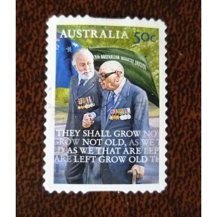 Australia 2008 Lest We Forget ANZAC Day 50c Veterans marching used stamp SG2983