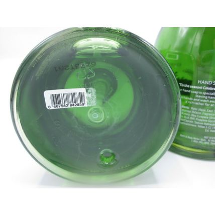 2 Bath & Body Works shea butter Olive Oil Hand Soap 13.3 oz Vanilla Bean Noel