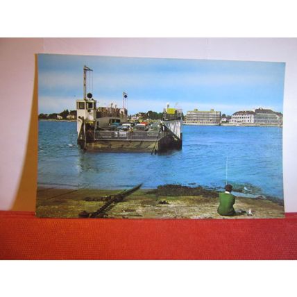 SANDBANKS FERRY, POOLE, DORSET unused postcard dated 1971 =