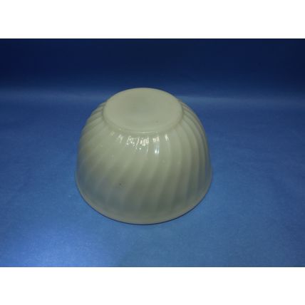 Vintage Fire King Oven Ware Glass 4x8 Mixing Bowl Swirl Ribbed Ivory Off White