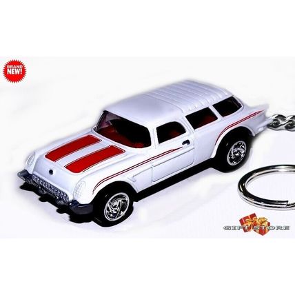 KEYCHAIN WHITE 54 CHEVY CORVETTE NOMAD CONCEPT GREAT GIFT For DESK DISPLAY