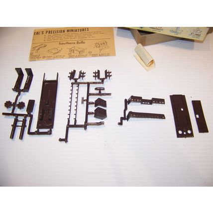 IDEAL TOY PRECISION MINIATURES HISTORICAL SHIPS KIT SOUTHERN BELLE CONSTITUTION