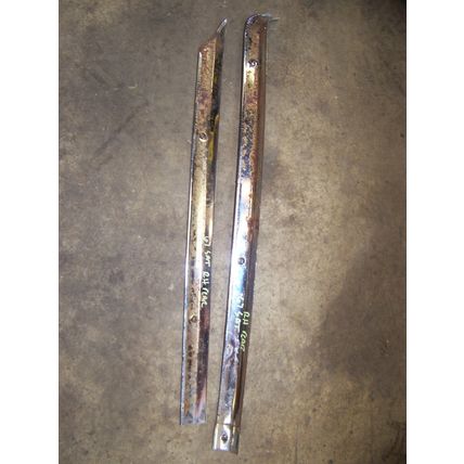 1967 PLYMOUTH SATELLITE RH REAR GLASS TRIM OEM BELVEDERE GTX