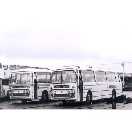 Black & White Photograph of Yorkshire Traction Co. Ltd. - NHE 17F