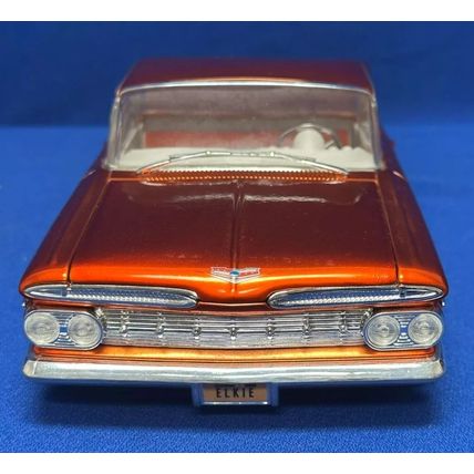 1/18 ( CRWB 68 ) 1959 Chevy El Camino Orange NO BOX