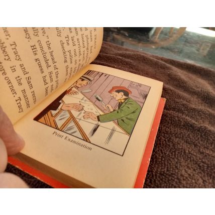 Big Little Book Dick Tracy Encounters Facey By Paul S. Newman 6.5 FN+ Shape 1967