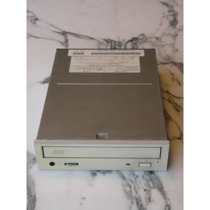 (Faulty) Toshiba XM-6102B CD-ROM Drive IDE ATA ATAPI 1997 no usb dvd cd-r dvd-rw