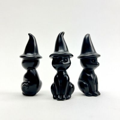 Crystal Cat with Witch Hat[ ]