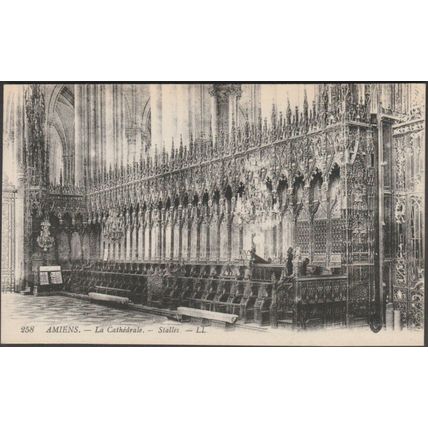 Stalles, La Cathédrale, Amiens, 1916 - Lévy CPA LL258