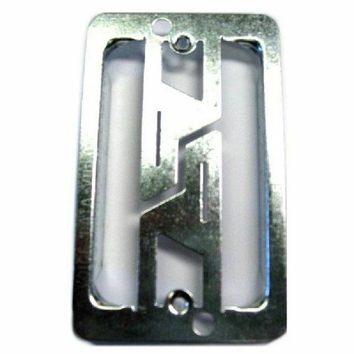 TechCraft Single Gang Metal Mounting Bracket For Wall Plate