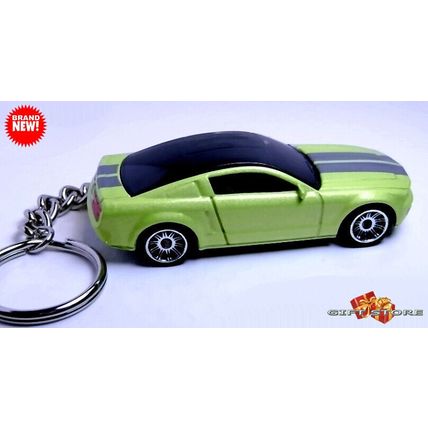 RARE KEYCHAIN LIME GREEN FORD MUSTANG GT NEW CUSTOM Ltd LIMITED GREAT GIFT