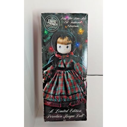 Adorable! Christmas Doll Precious Moments Enesco Porcelain/Fabric - 1991