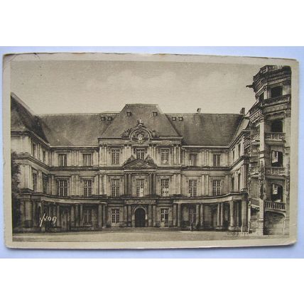 1931 postcard Chateaux de la Loire