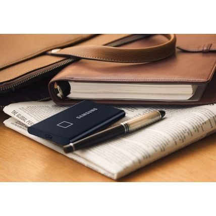New Samsung T7 2TB Fingerprint Secure Portable External SSD 256-bit encryption