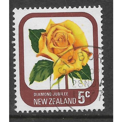 NEW ZEALAND 1975 GARDEN ROSES 5c DIAMOND JUBILEE SG1090 FINE USED#2