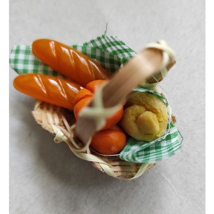 BREAD IN BASKET, DOLLS HOUSE