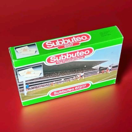 Subbuteo Terrace Set 61217 GREY Terracing + Supports + 24 Spectators