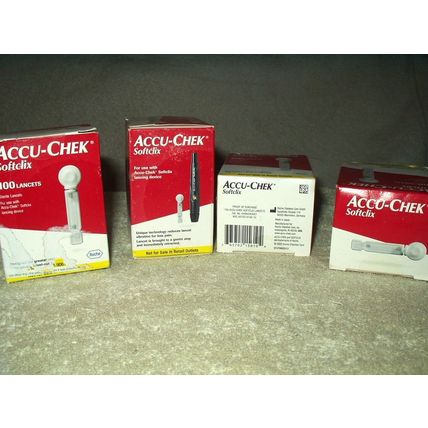 accu chek softclix lancets 4 sealed boxes of 100 400 total 12/31/26