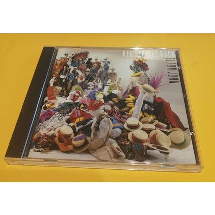 CD Album - Elton John - Reg Strikes Back