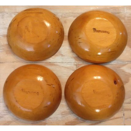 Vintage Munising Wooden Salad Bowl Brown Strawberry Design Lot Of 4 Round Shape