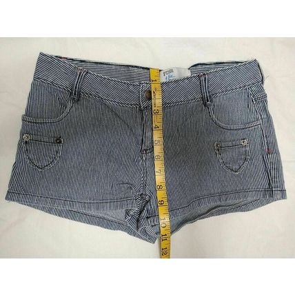 Piper & Blue - Pin Stripe Short Shorts! Sexy Booty! Size 3 - FREE SHIPPING!!!