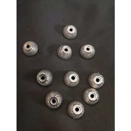 10 Metal Beads