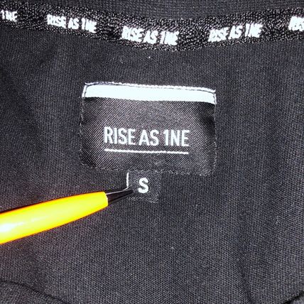 Rise As 1ne One Helmet Skeleton S Mens Black Graphic T-Shirt Short Sleeve Shirt