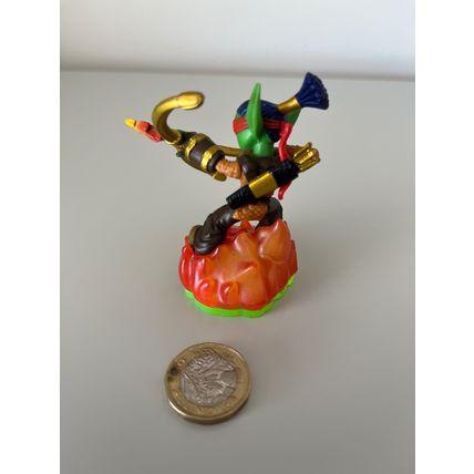 SKYLANDERS SPYRO'S ADVENTURE FLAMESLINGER FIGURE