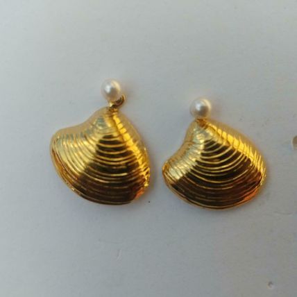 Gold Clam Shell Backer Earrings Faux Pearl Stud Universal Backer Earrings 1/2"