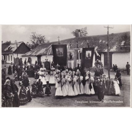 Templomi Kormenet Hungary Religious Procession Postcard