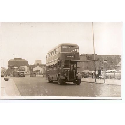 Black & White Photograph of Bristol Tramways & Carriage Co. Ltd. - JHT 806