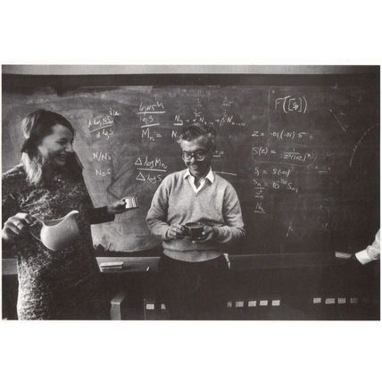 Fred Hoyle Astronomer In Cambridge 1965 The Big Bang Theory Rare Photo Postcard