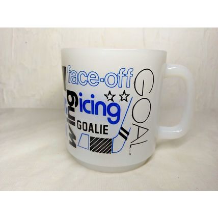 Vintage Glass Mug Black/Blue Ice Hockey - "face-off" Center Goalie Point Man